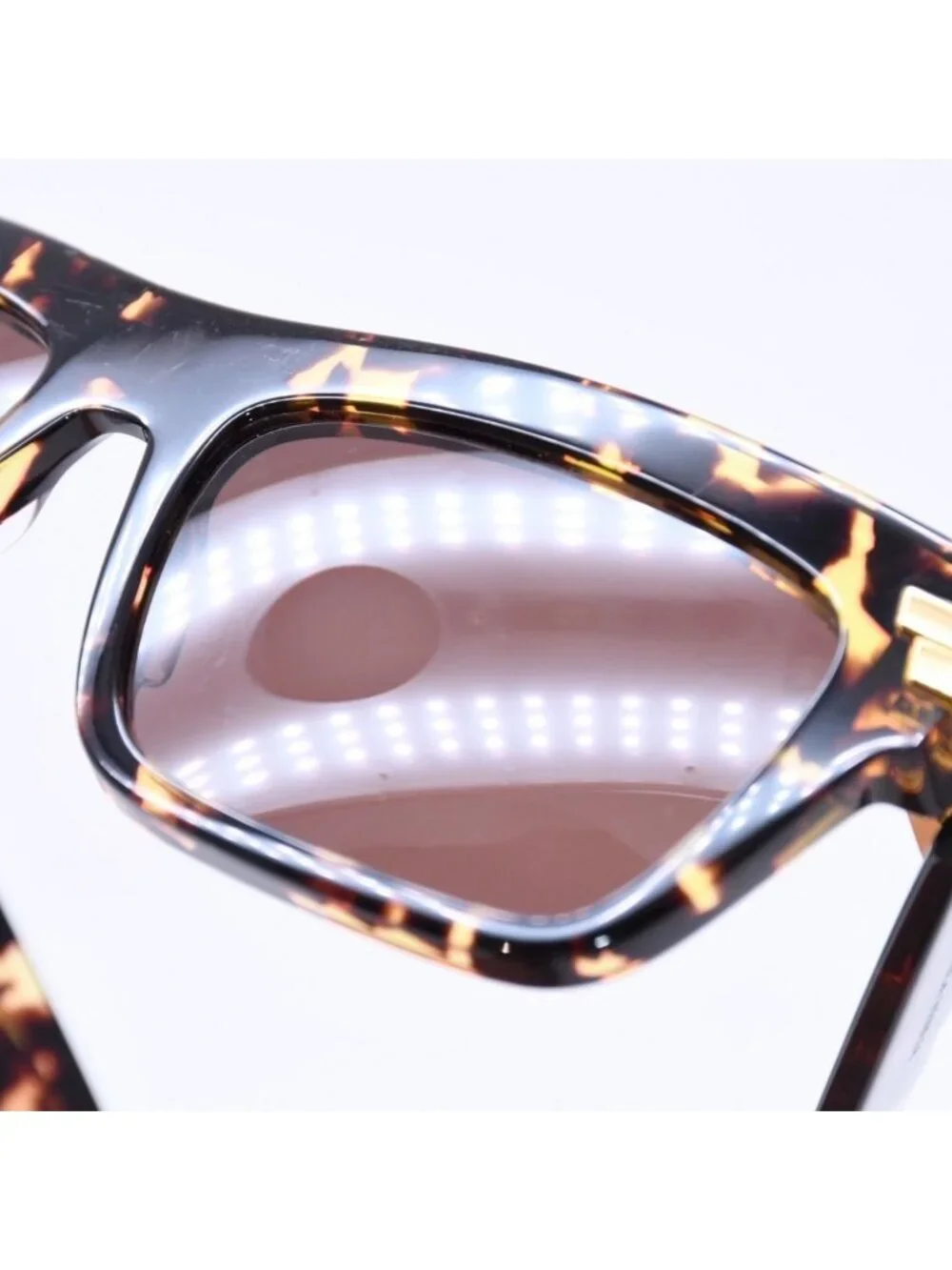 Bottega Veneta Side Logo Sunglasses Eyewear 18 145 Gold